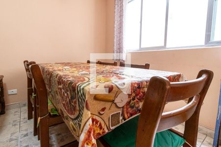 Detalhe da sala de apartamento para alugar com 2 quartos, 80m² em Canto do Forte, Praia Grande