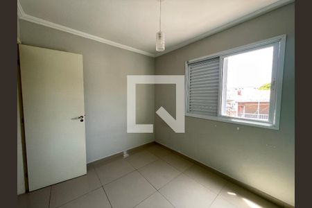 Quarto 2 de apartamento para alugar com 2 quartos, 52m² em Centro, Cotia