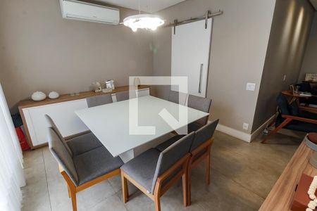 Sala 2 de casa de condomínio à venda com 4 quartos, 126m² em Jardim Monte Kemel, São Paulo