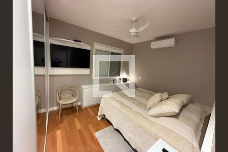 Quarto 2 de casa de condomínio para alugar com 4 quartos, 126m² em Jardim Monte Kemel, São Paulo