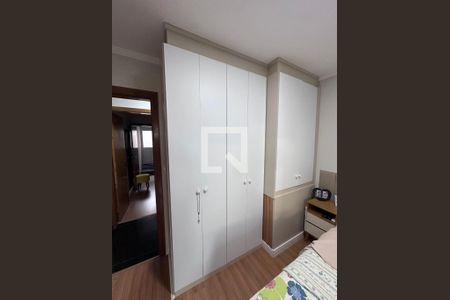 Quarto de casa de condomínio à venda com 2 quartos, 135m² em Campestre, Santo André
