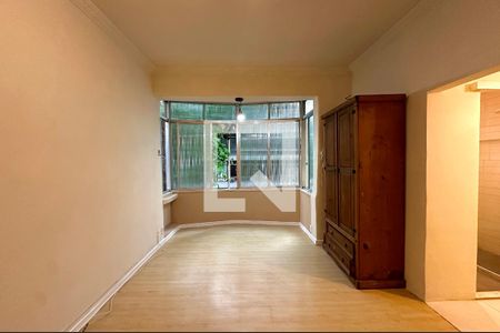 Sala de apartamento para alugar com 1 quarto, 24m² em Copacabana, Rio de Janeiro