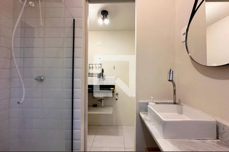 Banheiro de apartamento para alugar com 1 quarto, 24m² em Copacabana, Rio de Janeiro