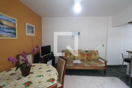 Sala de apartamento para alugar com 1 quarto, 55m² em Jardim Tres Marias, Guarujá