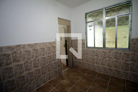 Quarto 2 de casa para alugar com 2 quartos, 62m² em Olaria, Rio de Janeiro