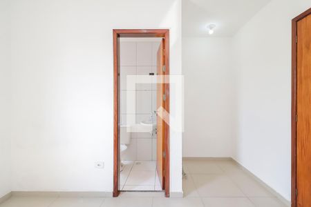 Quarto 1 - Suíte de casa de condomínio para alugar com 2 quartos, 64m² em Jardim Redil, São Paulo