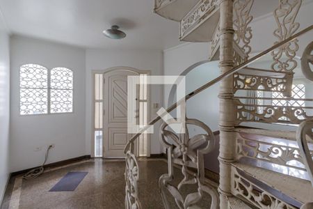 Corredor de casa à venda com 4 quartos, 230m² em Indianópolis, São Paulo