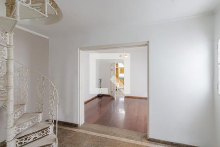 Corredor de casa à venda com 4 quartos, 230m² em Indianópolis, São Paulo