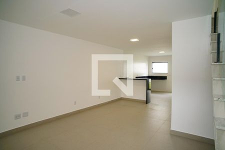 Sala de casa à venda com 3 quartos, 130m² em Santo Antônio, Niterói