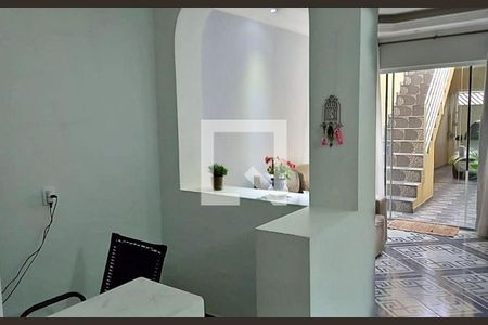 Casa à venda com 4 quartos, 193m² em Vila Vianelo, Jundiaí