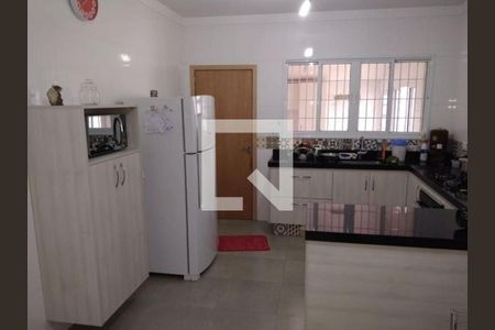 Casa à venda com 4 quartos, 183m² em Jardim Cristina, Jundiaí