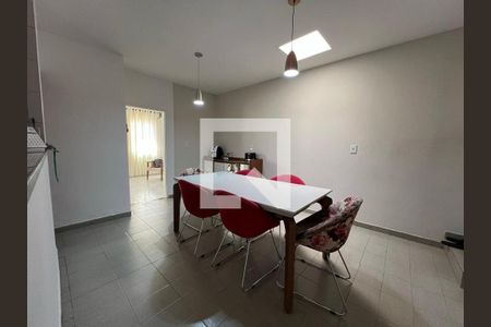 Casa à venda com 2 quartos, 166m² em Centro, Jundiaí