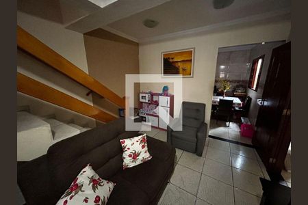 Casa à venda com 4 quartos, 159m² em Setor Industrial, Jundiaí