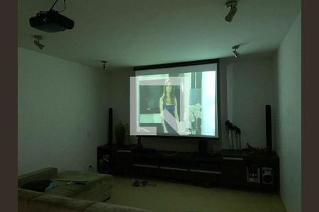 Casa à venda com 4 quartos, 350m² em Anhangabaú, Jundiaí