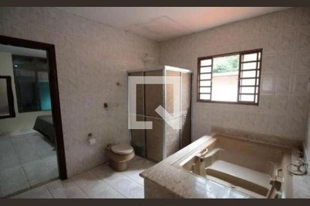 Casa à venda com 3 quartos, 250m² em Jardim Trevo, Jundiaí
