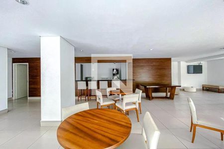 Apartamento à venda com 3 quartos, 160m² em Vila Bertioga, São Paulo