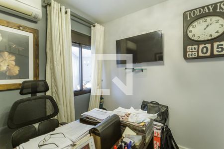 Escritório de apartamento à venda com 3 quartos, 130m² em Indianópolis, São Paulo