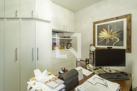 Escritório de apartamento à venda com 3 quartos, 130m² em Indianópolis, São Paulo