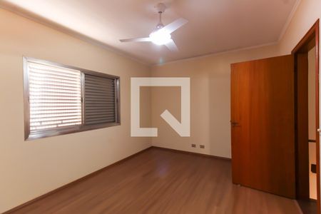 Quarto 1 - Suíte de casa para alugar com 3 quartos, 244m² em Vila Prudente, São Paulo