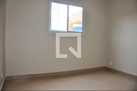 Quarto 1 de apartamento para alugar com 2 quartos, 38m² em Jardim Bandeirantes, São Paulo