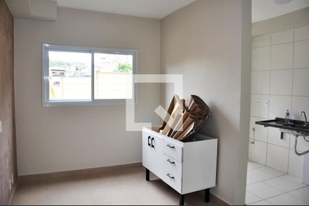 Sala de apartamento para alugar com 2 quartos, 38m² em Jardim Bandeirantes, São Paulo