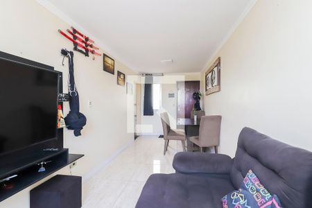 Sala de apartamento para alugar com 2 quartos, 55m² em Itaquera, São Paulo