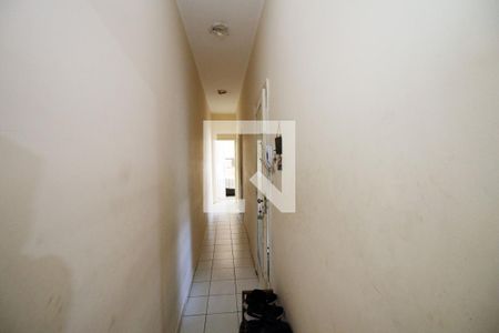 Sala - Corredor de apartamento à venda com 2 quartos, 120m² em Olaria, Rio de Janeiro