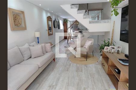 Casa à venda com 3 quartos, 220m² em Vila Mariana, São Paulo