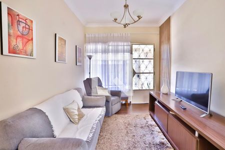 Sala de casa para alugar com 2 quartos, 115m² em Vila Prudente, São Paulo
