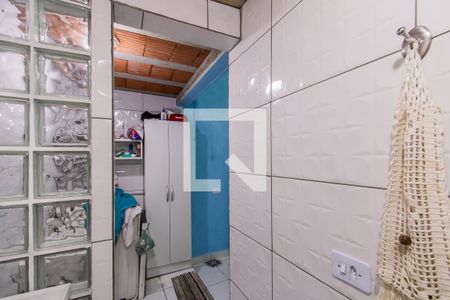 Banheiro de casa para alugar com 1 quarto, 42m² em Parque Cisper, São Paulo