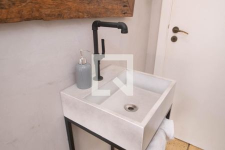 Lavabo de casa para alugar com 3 quartos, 233m² em Brooklin, São Paulo