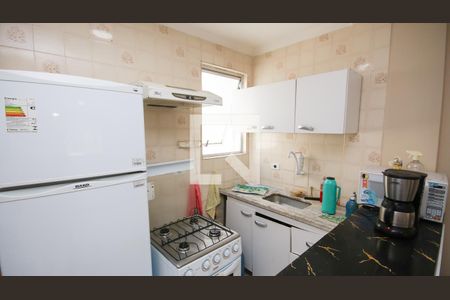 Cozinha de kitnet/studio para alugar com 1 quarto, 32m² em Aviação, Praia Grande
