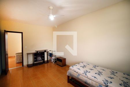 Quarto 1 de casa para alugar com 2 quartos, 58m² em Vila Kosmos, Rio de Janeiro