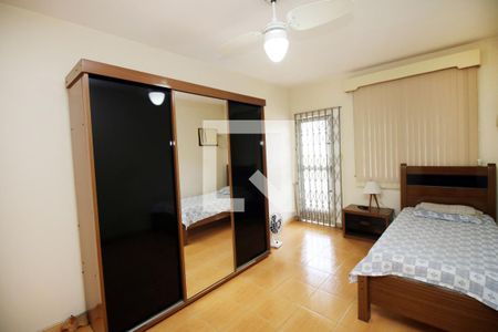 Quarto 2 de casa para alugar com 2 quartos, 58m² em Vila Kosmos, Rio de Janeiro