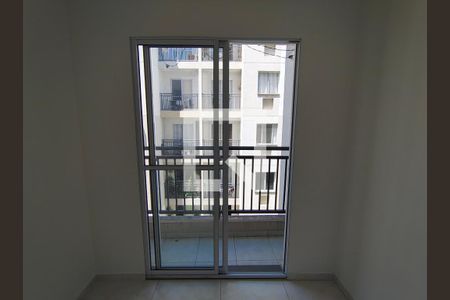 Sala de apartamento para alugar com 2 quartos, 50m² em Taquara, Rio de Janeiro