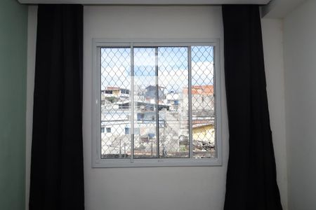 Quarto 1 de apartamento para alugar com 2 quartos, 34m² em Guaianases, São Paulo