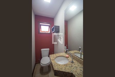 banheiro de casa para alugar com 3 quartos, 189m² em Espírito Santo, Porto Alegre