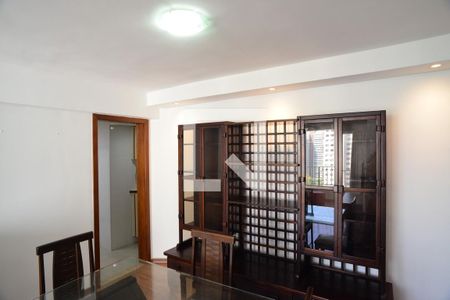 Sala de apartamento para alugar com 3 quartos, 83m² em Barra da Tijuca, Rio de Janeiro