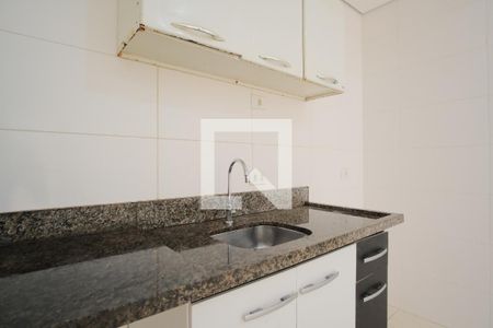 Cozinha de apartamento para alugar com 2 quartos, 35m² em Vila Esperança, São Paulo