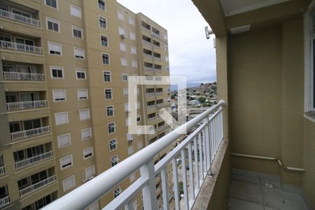Varanda de apartamento para alugar com 2 quartos, 46m² em Colégio, Rio de Janeiro