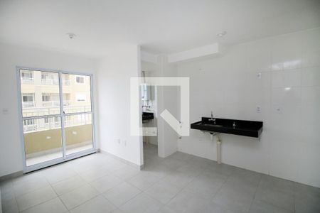 Sala de apartamento para alugar com 2 quartos, 46m² em Colégio, Rio de Janeiro