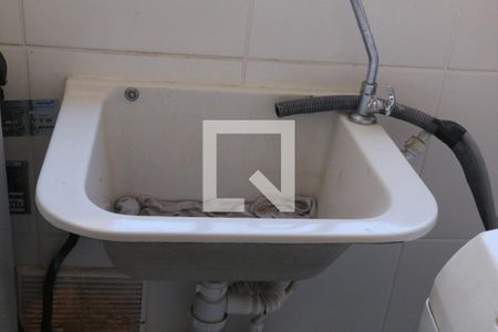 tanque de apartamento para alugar com 1 quarto, 45m² em Cerâmica, Nova Iguaçu