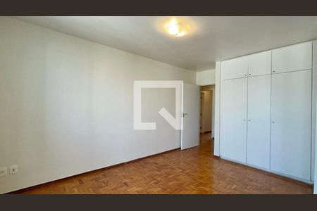 Sala de apartamento à venda com 2 quartos, 117m² em Cerqueira César, São Paulo