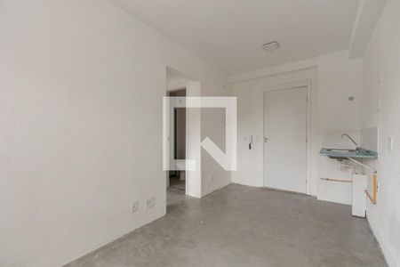 Sala/Cozinha de apartamento para alugar com 2 quartos, 38m² em Jardim São Luís, São Paulo