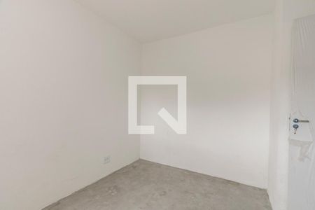 Quarto 1 de apartamento para alugar com 2 quartos, 38m² em Jardim São Luís, São Paulo