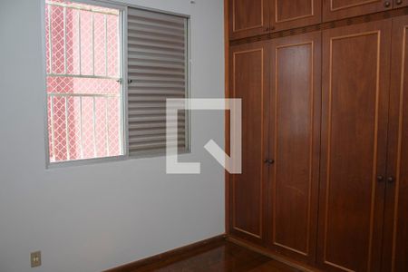 Quarto 1 de apartamento para alugar com 3 quartos, 94m² em Serra, Belo Horizonte