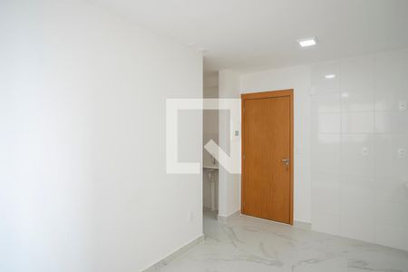 Sala de apartamento para alugar com 2 quartos, 35m² em Vila Palmares, São Caetano do Sul