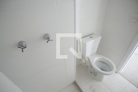 Banheiro de apartamento à venda com 2 quartos, 60m² em Taquara, Rio de Janeiro