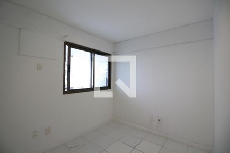 Quarto 1 de apartamento para alugar com 2 quartos, 75m² em Barra Olímpica, Rio de Janeiro