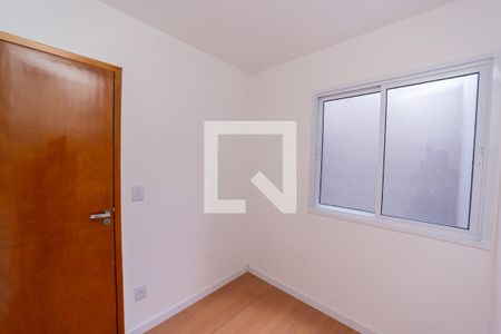 Quarto 1 de apartamento para alugar com 2 quartos, 34m² em Parque Artur Alvim, São Paulo